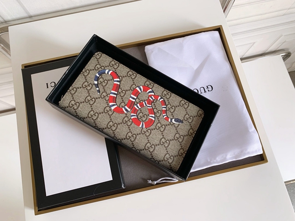 グッチ財布コピー正面デザイン